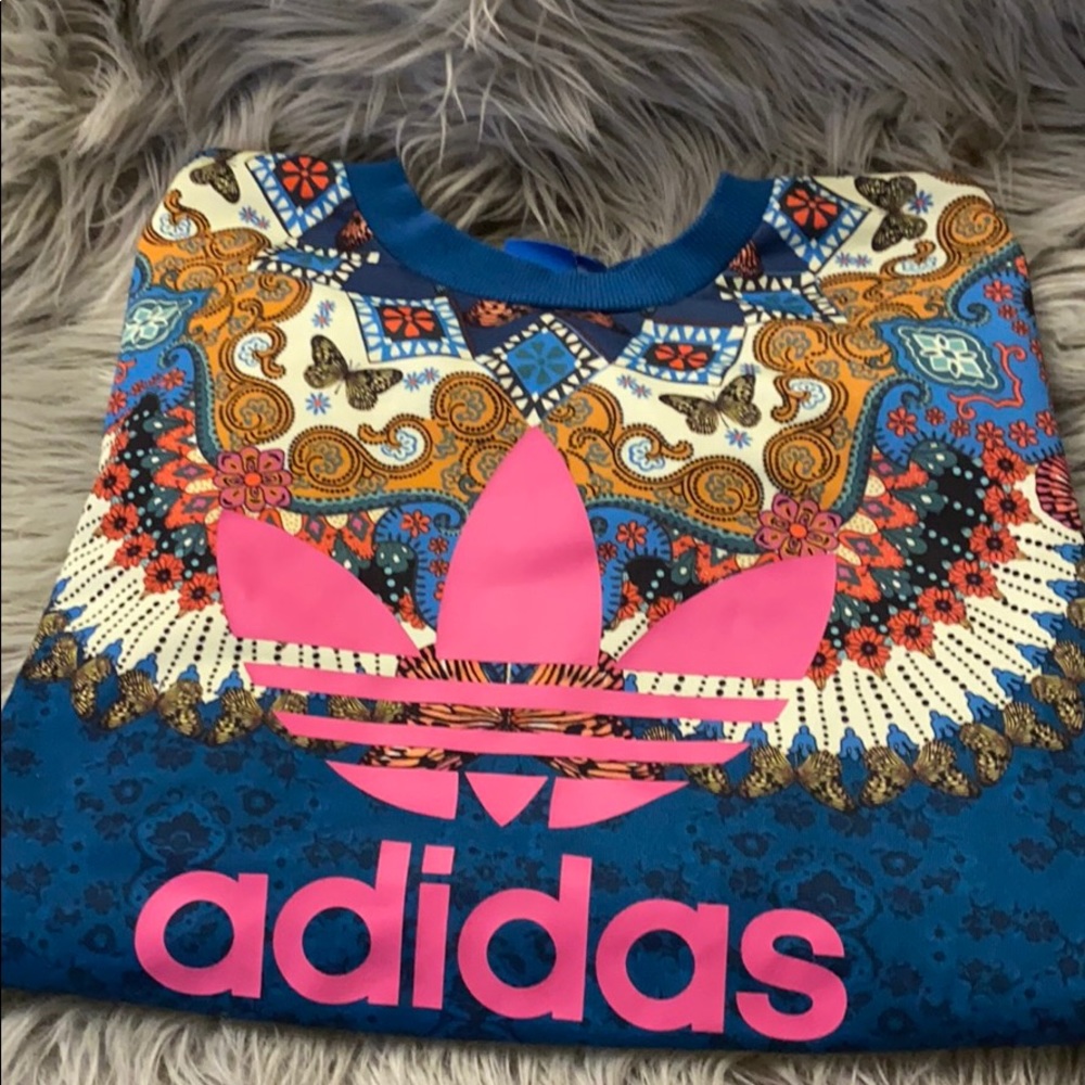 Adidas sweatshirt